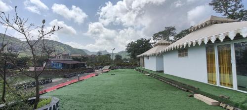 The Purple County - Homestay