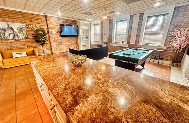 The Rail House Loft B