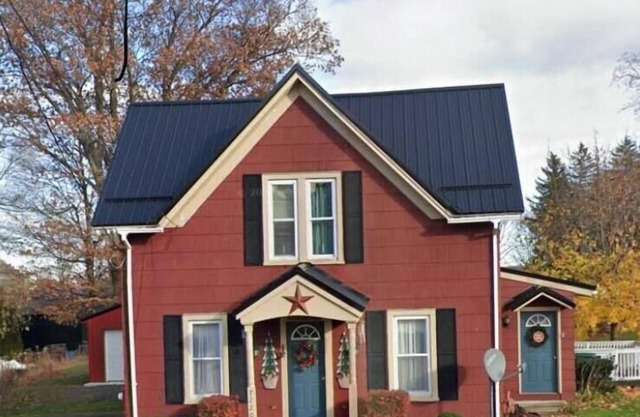 The Red House