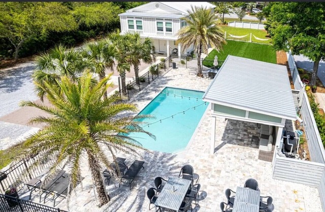 The Retreat in Santa Rosa Beach Bungalow D