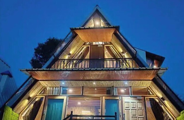 The Rock Rose Mountain Cabins. Bir
