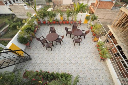 THE ROMA HOME STAY