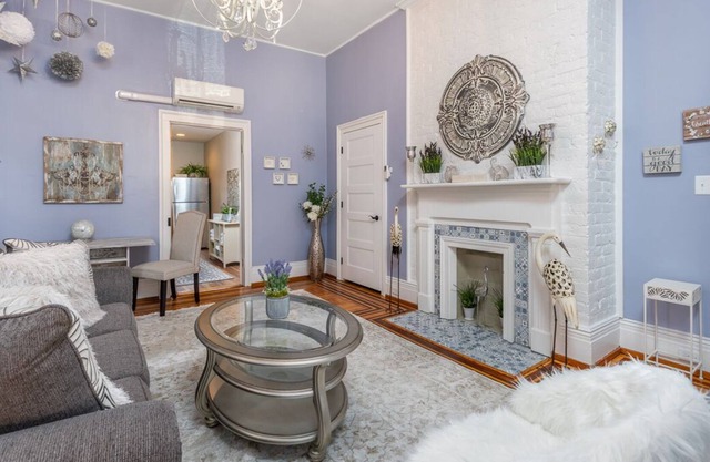 The Serendipity - Magical/Pvt Porch/Kitchen/Dwntwn