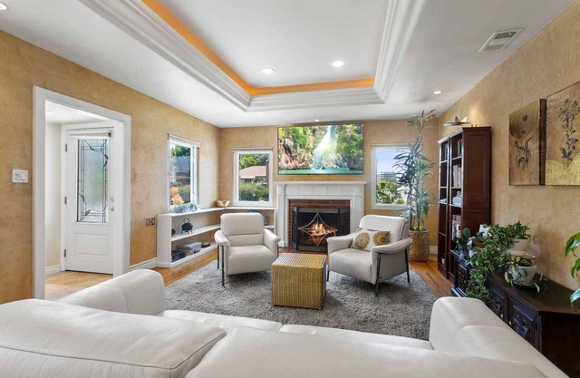 The Serene Haven on 77th Pl