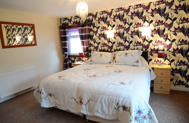 The Studio Holiday Cottage is set in an ideal location to visit Scotland.
