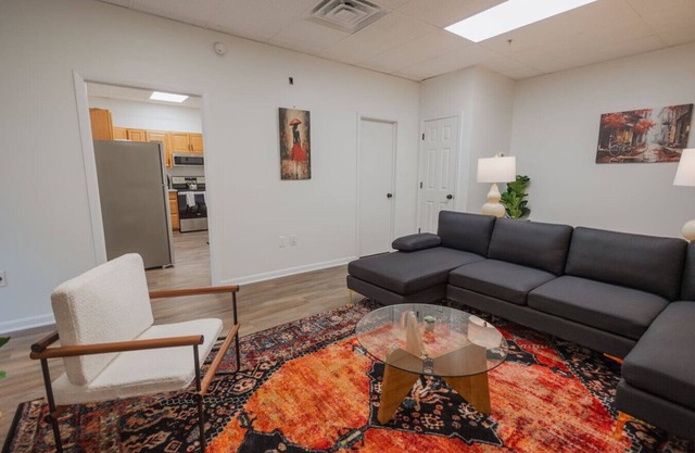 The Stylish Shelter- 2 bedroom apartment