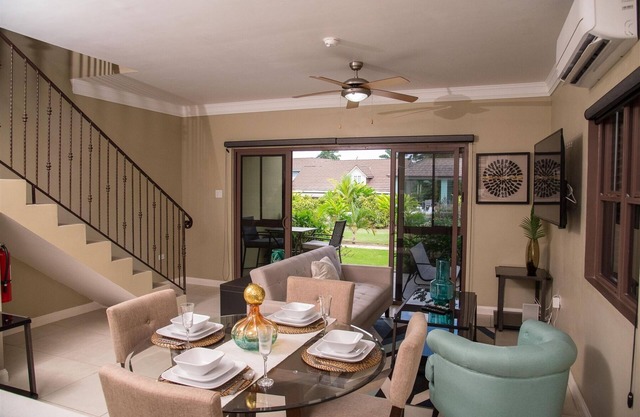 The Sun-kissed Villa 9
