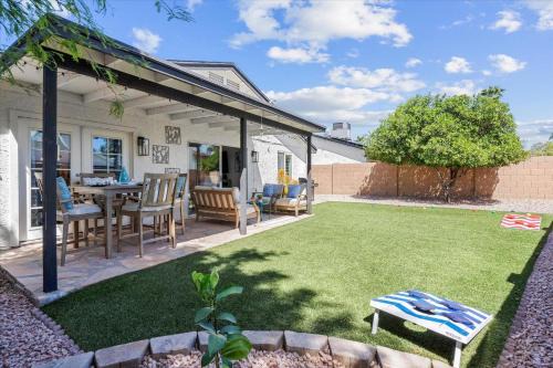 The Sunny Scottsdale Spot