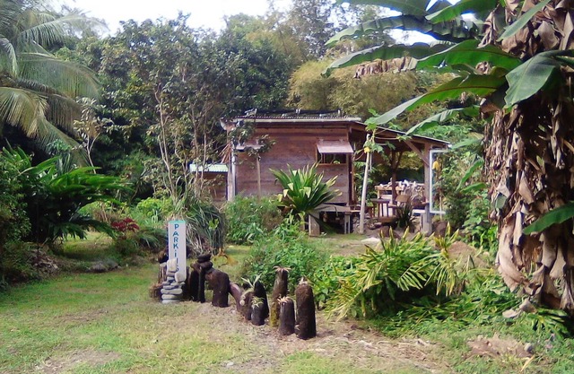 The Tete canal hut