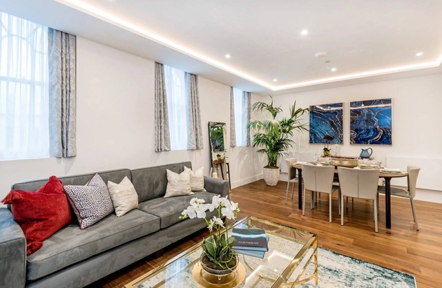 The Theodore Suite - Close to Kensington Palace