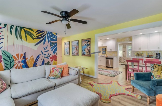 The Tropical Cottage