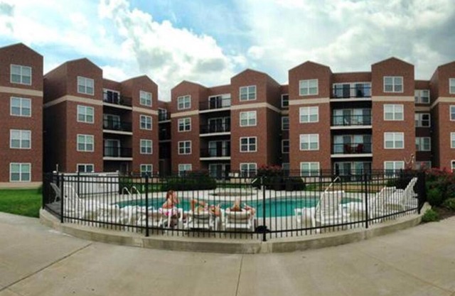 The Villas At Emporia