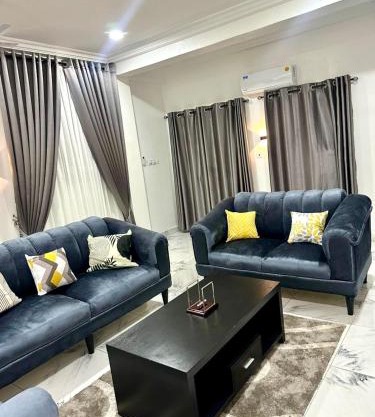 The Willows Apartment - Cozy Two Bedroom all en-suite Apartment