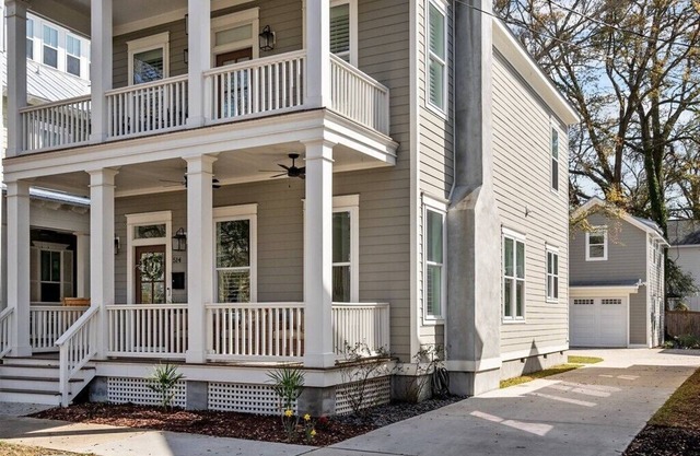 The Yak Shack: Carriage House in Historic District - 4 blocks from Riverwalk