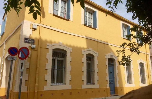 THE YELLOW HOUSE