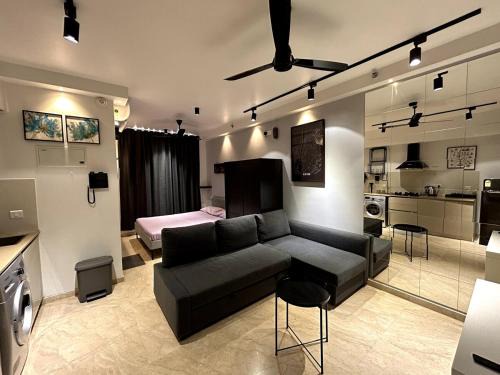 Themed Studios at Hiranandani Thane- NewYork