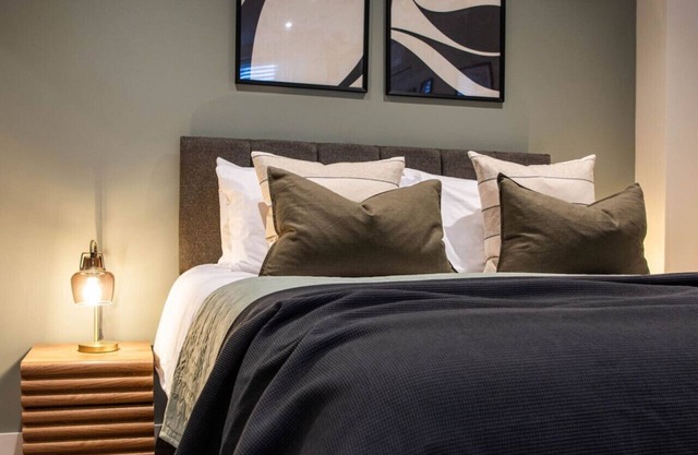 Thetford Hive Aparthotel Suite 3