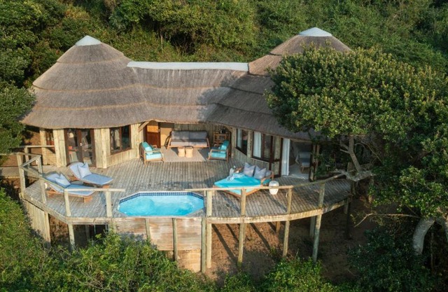 Thonga Beach Lodge