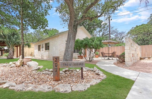 Three Sisters - Casita 1
