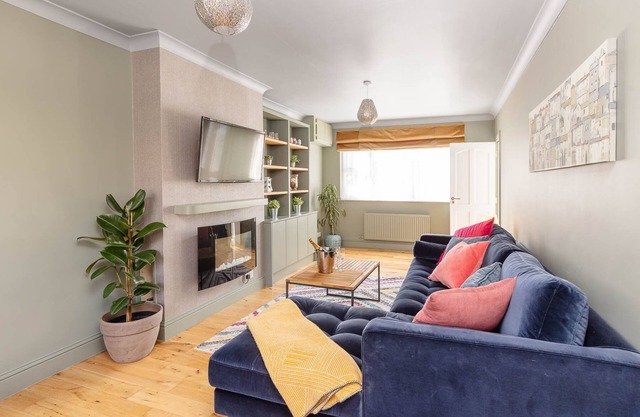 Tigh Harvey 5 bedroom house