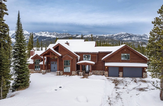 Timber Lodge | Big Sky | 7 Bed, 10 Bath