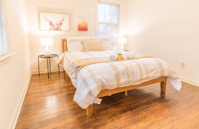 Timeless Tulane 1Bed 1 Bath Apt. Mins 2 High