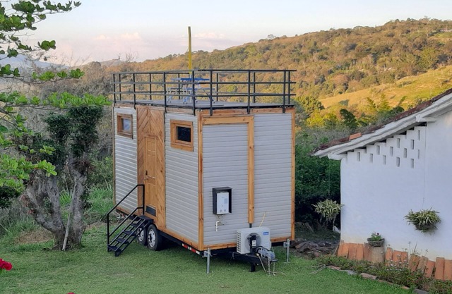 Tiny House -Mini House- Coffee Farm - via San Gil-Mogotes