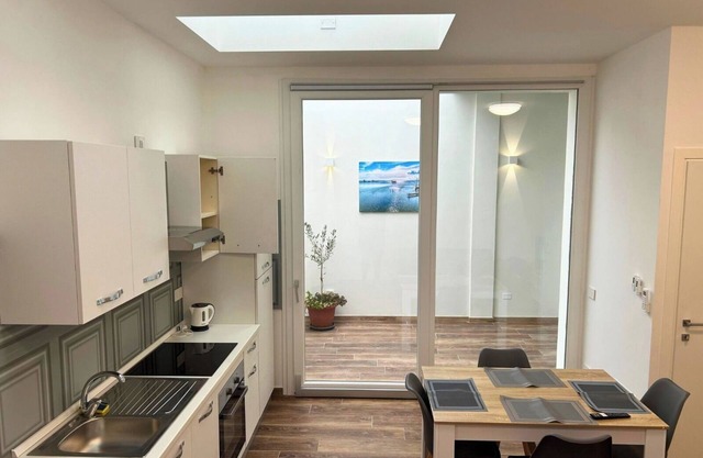 Tombarolo three-room apartment 150 m from the sea