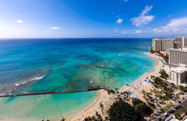 Top Floor Penthouse @ Waikiki Beach Tower - Direct Oceanfront Condo in Waikiki