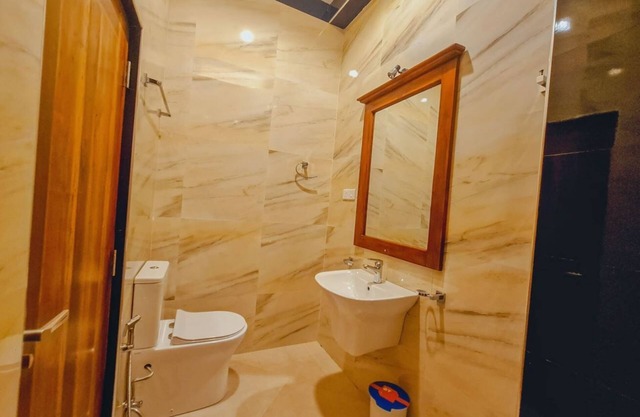 Top Rich Hotel-Deluxe Double Room #3