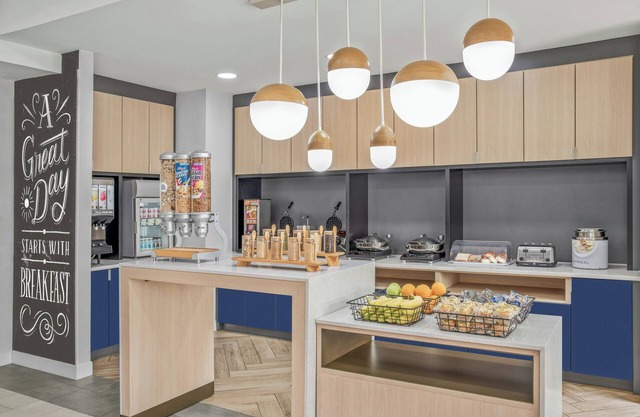 Towneplace Suites by Marriott Warren