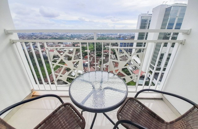 Tranquil And Modern Studio At Mataram City Apartment