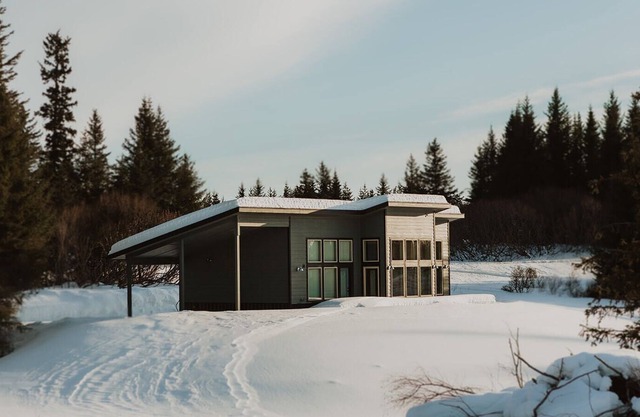 Tranquil Chalet on Ohlson Mountain