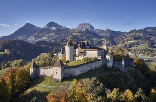 Tranquil Escape in Divonne-les-Bains | Nature, Lake Geneva & Gruyère Charm