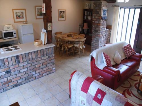 Tranquil Cottage in Normandy, cleaning included