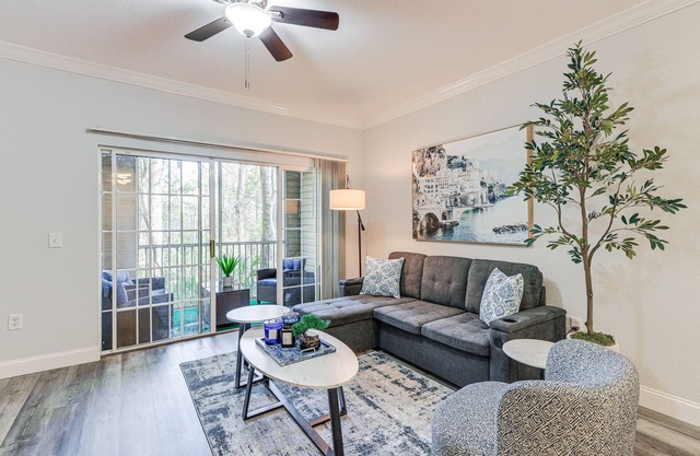 Tranquil Gainesville Gem w/Lanai & Pool Access!