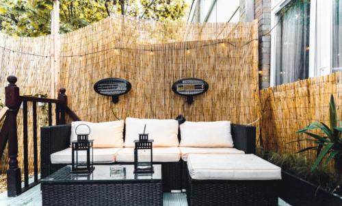 TranquilHaus! 3BR Retreat with Spa Saunas, Hot Tub & Garden Cinema
