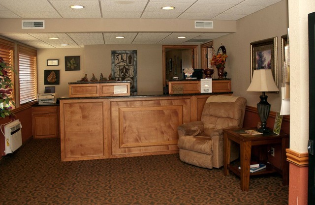Traveler's Budget Inn