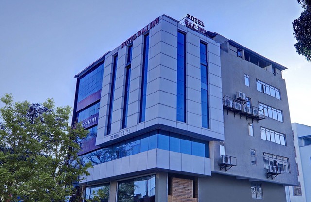 Treebo Raj Inn Lalpur