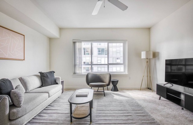 Trendy Downtown Bellevue 1BR w/W/D & Storage, near Shops, by Blueground