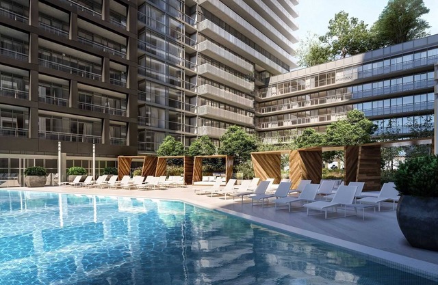 Trendy Resorts-Style Condo + Pool + Gym + Parking!