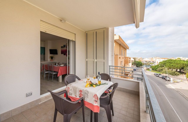 TRILO AGOSTINO 3: comfortable apartment on the Lido beach