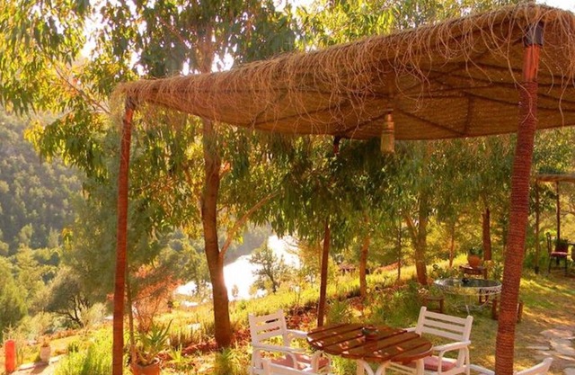 Triple room in lovely guesthouse - Atlas view