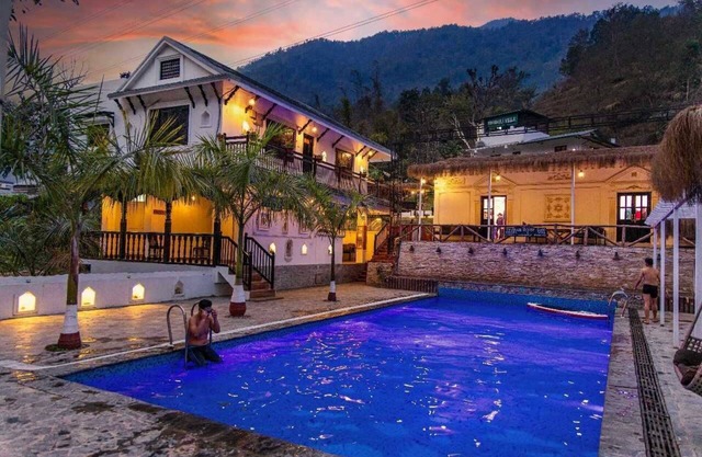 Trishuli Villa Resort