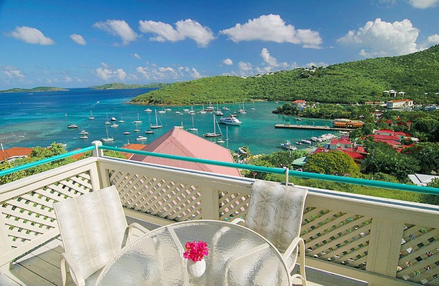 Tropical Breeze @ Battery Hill: Gorgeous views, walking dist. to town!