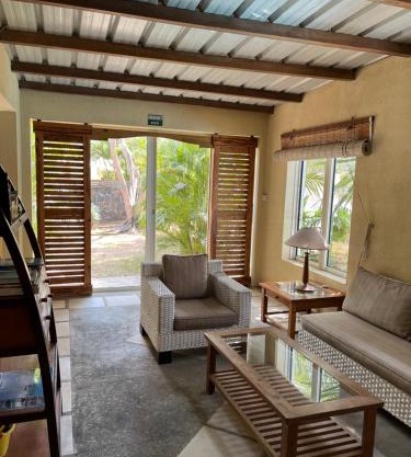 Tropical Cottage