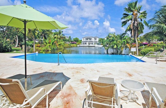 Tropical Getaway with Pool - #19 Apes Hill Villa