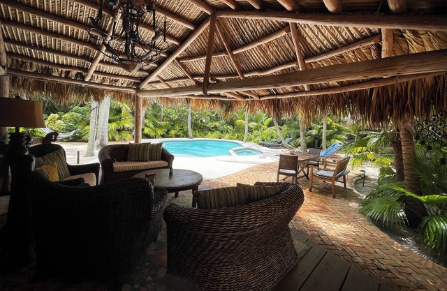 Tropical Home with Heated Pool - A Holiday Retreat