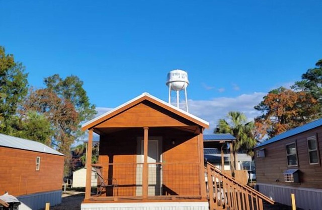 Truth Harbors Cabin2 Pet Friendly