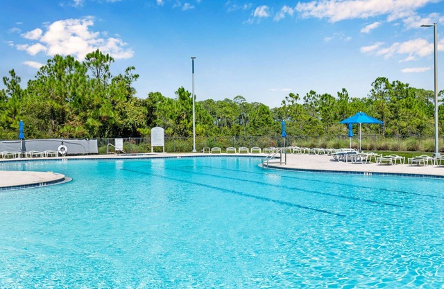 Turner's Choice | Dog Friendly | Lost Key Golf & Beach Club